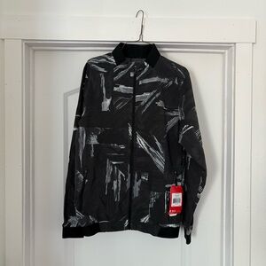 The North Face Men’s Monochrome Abstract Windbreaker Reflective Jacket